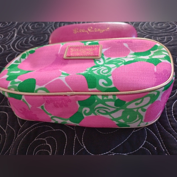 Lilly Pulitzer Pink Floral Cosmetics Bag and Pink Lily Pulitzer Eye Wear Case - Picture 4 of 15